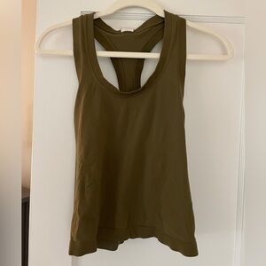 Athleta Seamless Sport Length Momentum Tank